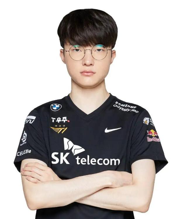 德州扑克高手也会低估自己（即便是德州扑克高手也会自我低估）