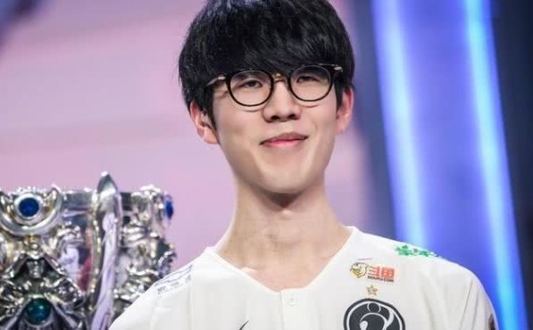 【赛后战报】不撑伞了，AL横扫WBG定组赛完美收官