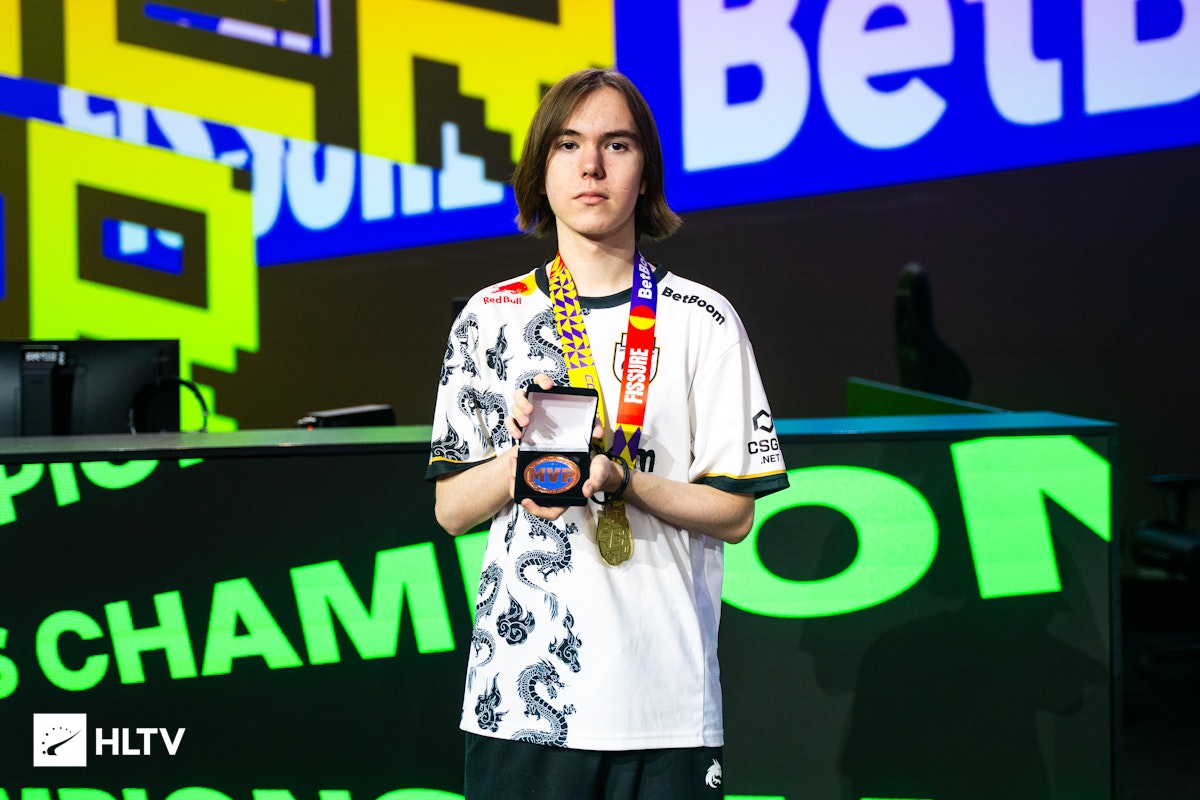 FURIA Esports , Mouz , pain , 和 Legacy 在 BLAST Bounty Fall 2025： 关闭资格赛中赢得首场比赛